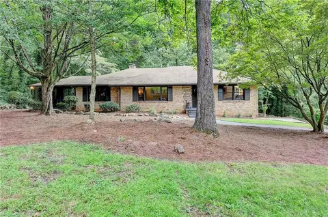 861 Falcon Dr SW, Atlanta, GA 30311