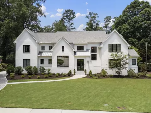 3338 Breton Cir, Atlanta, GA 30319