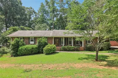 1931 Arnold Dr, Austell, GA 30106