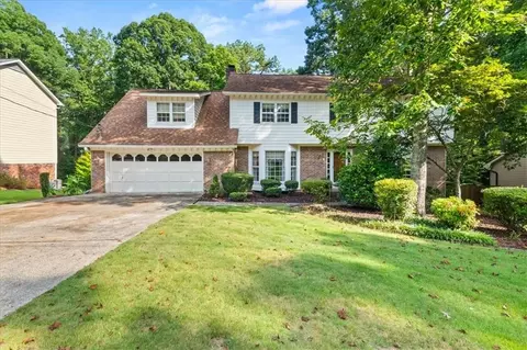 3798 Lee Ridge Way SW, Lilburn, GA 30047