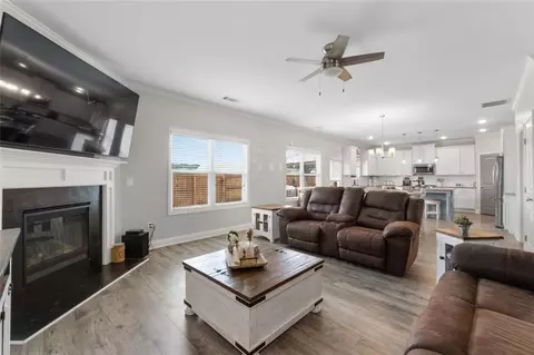 128 Timber Rdg, Dawsonville, GA 30534