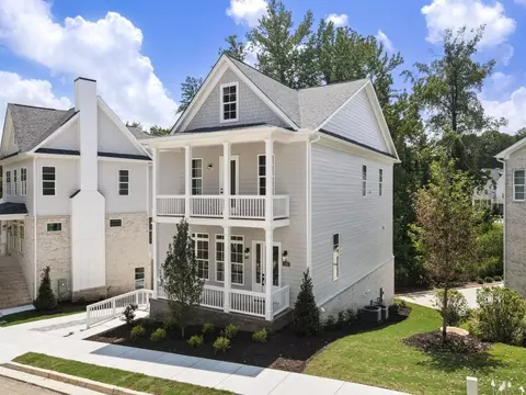 3010 Kara Ct, Roswell, GA 30076