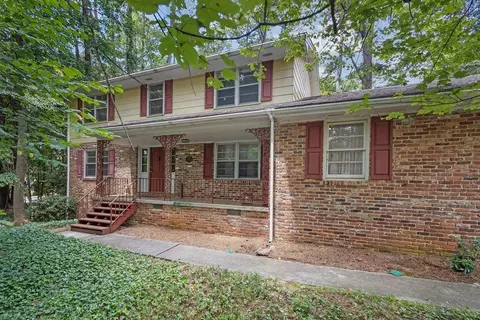 2452 King Arthur Cir NE, Atlanta, GA 30345