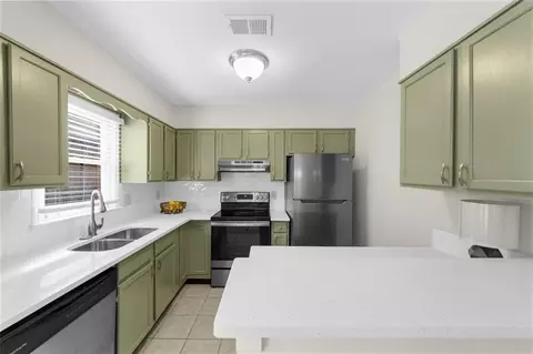 Kitchen - 3480 Silver Maple Dr, Duluth, GA 30096 photo 1 of 3