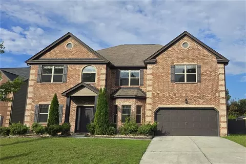 801 Stonebranch Dr, Loganville, GA 30052