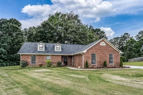 45 Ashley Oaks Trl, Rome, GA 30165