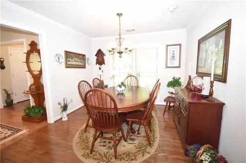 Dining - 3178 Bailey Rd, Dacula, GA 30019 photo 2 of 3