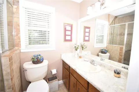 Bath - 3178 Bailey Rd, Dacula, GA 30019 photo 2 of 4