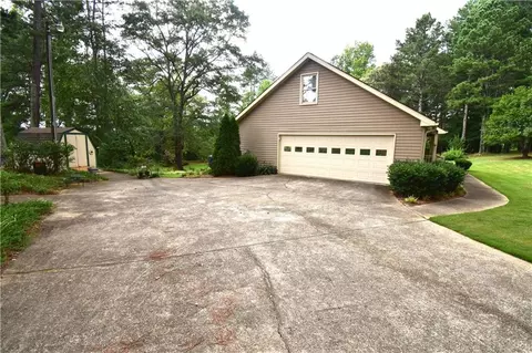 Exterior - 3178 Bailey Rd, Dacula, GA 30019 photo 5 of 23