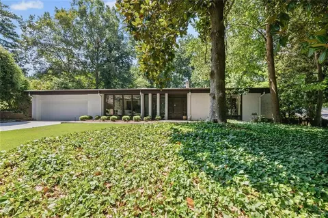 496 Kingswood Ln NW, Atlanta, GA 30305