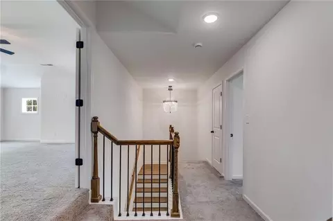 Entry Way - 214 N Davis Rd, Lagrange, GA 30241 photo 5 of 6