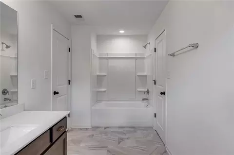 Entry Way - 214 N Davis Rd, Lagrange, GA 30241 photo 6 of 6