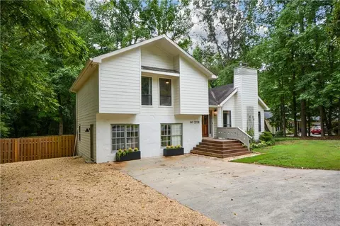 3238 Mountain Hollow Dr, Marietta, GA 30062