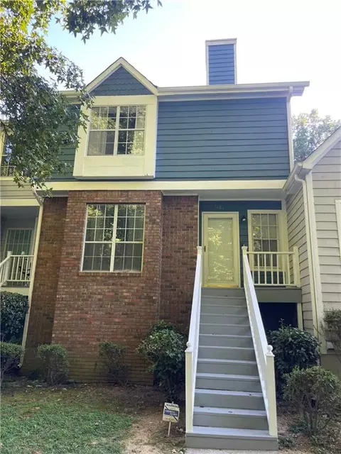 1086 Old Saybrook Ct, Stone Mountain, GA 30083