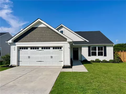 381 Cartecay Dr, Calhoun, GA 30701