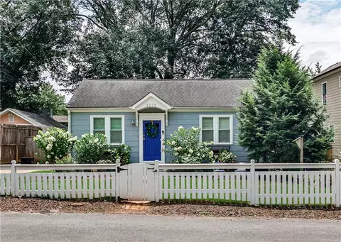 2773 Craigie Ave, Decatur, GA 30030
