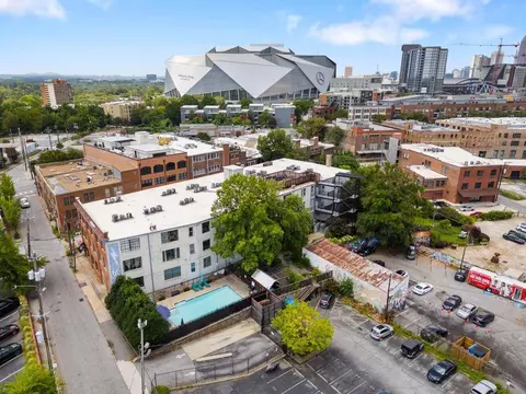 172 Haynes St SW #107, Atlanta, GA 30313