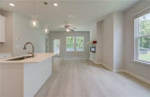 80 Hydrangea Cir, Fairburn, GA 30213 photo 5