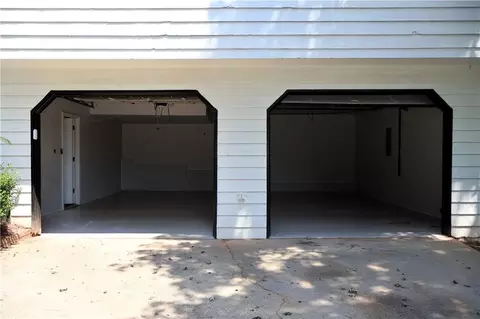 3202 Windgate Dr, Buford, GA 30519 photo 20