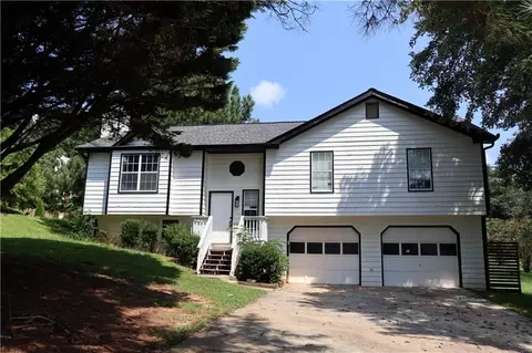 3202 Windgate Dr, Buford, GA 30519
