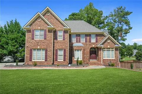 1002 Chestnut Creek Dr, Villa Rica, GA 30180