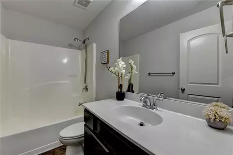 2116 Waterleaf Dr, Buford, GA 30519 photo 31