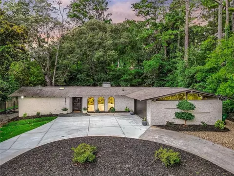 2042 Amberwood Way NE, Atlanta, GA 30345