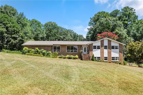 3390 Hickory Crest Dr NW, Marietta, GA 30064