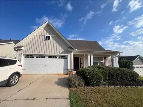 129 Colonial Ct, Jefferson, GA 30549