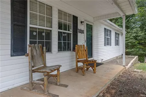 3288 Shuler Rd, Gainesville, GA 30506 photo 2
