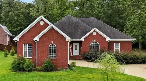 48 Mountain Chase Rd, Rome, GA 30165