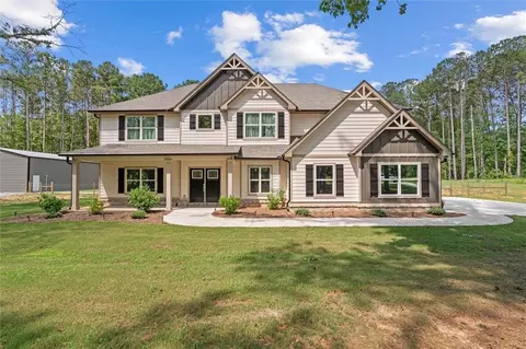 337 Paynes Lake Rd, Carrollton, GA 30116