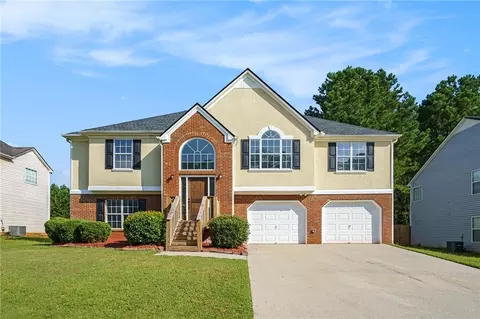 5452 Sweetsprings Dr, Powder Springs, GA 30127