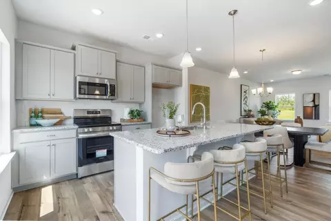 Kitchen - 61 Professional Pl #2, Calhoun, GA 30701 photo 5 of 5