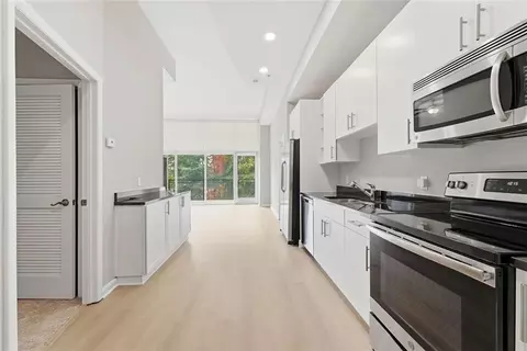 3400 Malone Dr #206, Atlanta, GA 30341