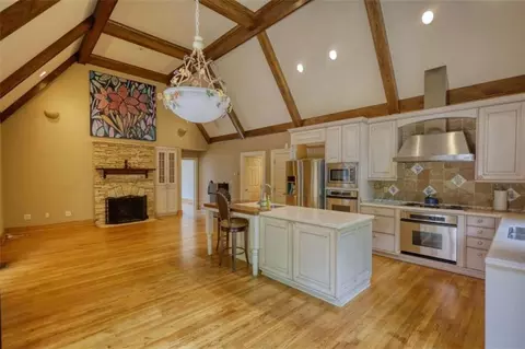 Kitchen - 2325 Ewing Chapel Rd, Dacula, GA 30019 photo 4 of 5