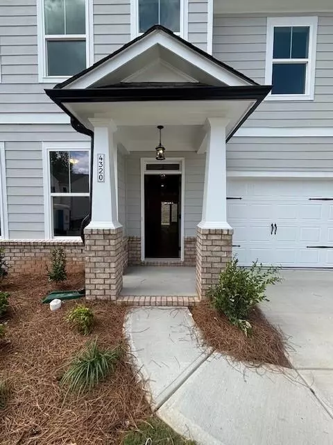 4320 Easter Lily Ave, Buford, GA 30519 photo 4