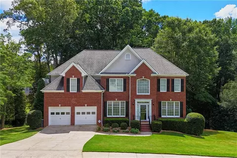 1595 Hawkins Cove Trl, Roswell, GA 30076