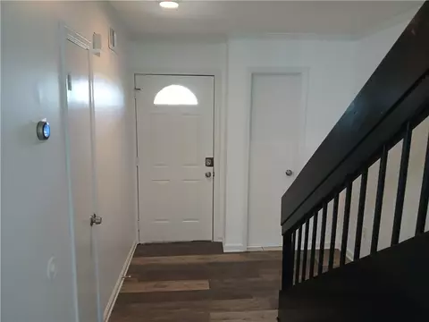 Entry Way - 4 Willowick Dr, Stonecrest, GA 30038 photo 2 of 3