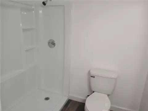 Bath - 4 Willowick Dr, Stonecrest, GA 30038 photo 5 of 10