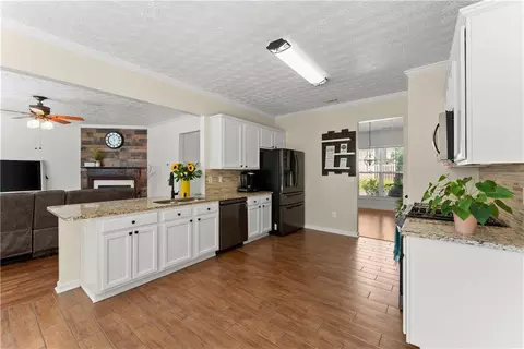 Kitchen - 110 Oleander Way, Canton, GA 30114 photo 3 of 3