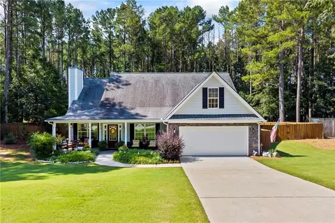 280 Laurel Ln, Social Circle, GA 30025