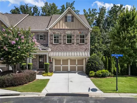 996 Bergeron Pl, Atlanta, GA 30328