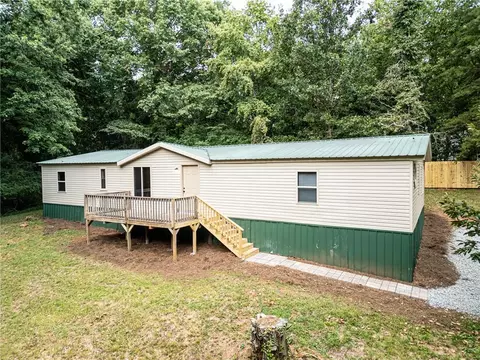 Other - 216 Spruce Ln, Cornelia, GA 30531 photo 1 of 14
