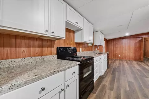 Kitchen - 216 Spruce Ln, Cornelia, GA 30531 photo 3 of 3