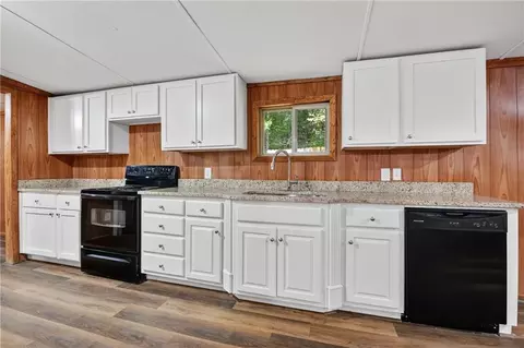 Kitchen - 216 Spruce Ln, Cornelia, GA 30531 photo 1 of 3