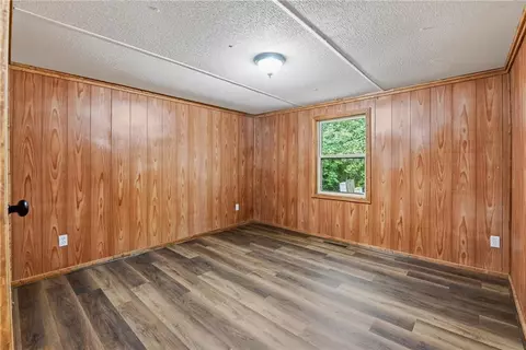Bedroom - 216 Spruce Ln, Cornelia, GA 30531 photo 1 of 2