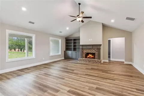 Living - 69 Advent Dr, Winder, GA 30680 photo 2 of 4