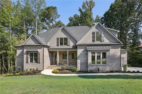 3085 Aldrich Dr, Cumming, GA 30040