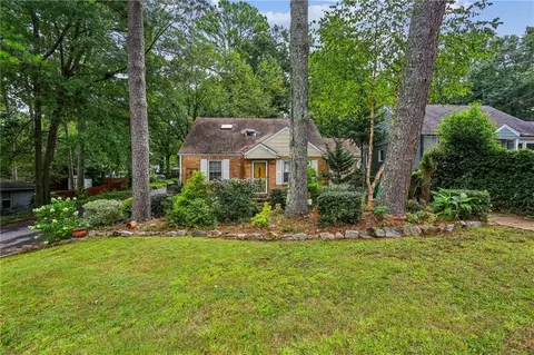 586 Daniel Ave, Decatur, GA 30032
